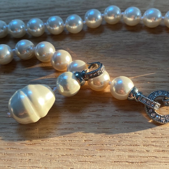 Pearl Pendant - Picture 3 of 4